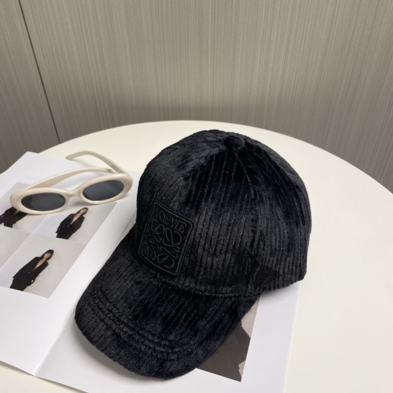 Loewe Caps